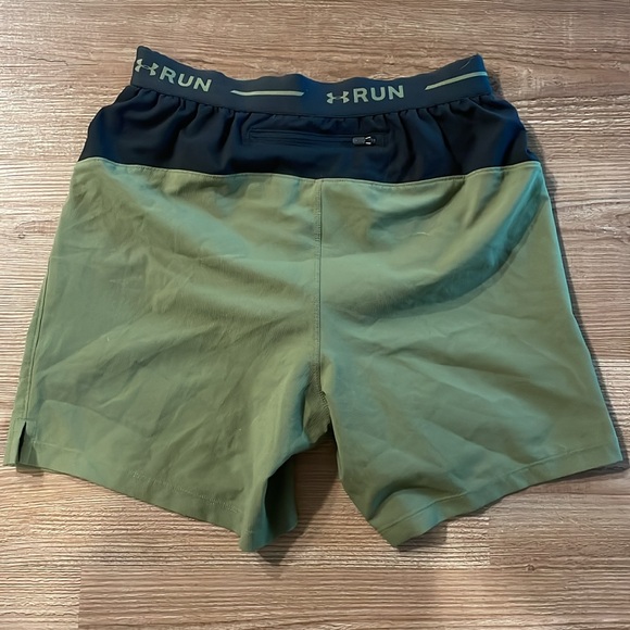 Under Armour elastic short with liner - Picture 6 of 6